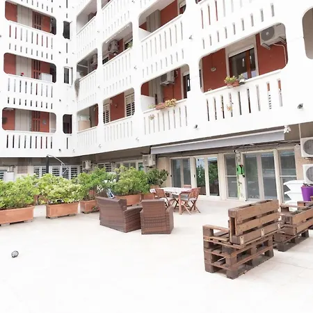 - Tribunale Apartment *