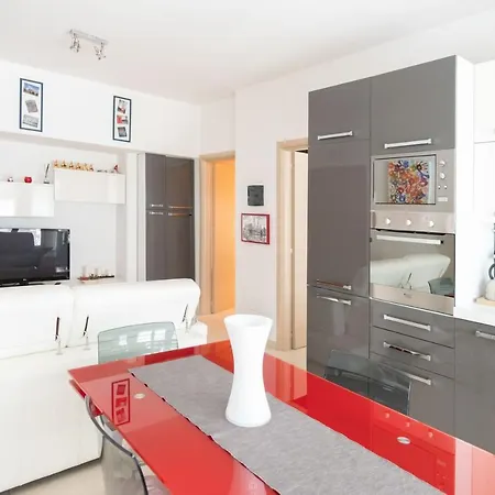 - Tribunale Appartement Bari